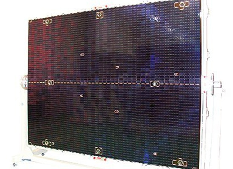 Composants de satellites